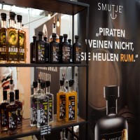 Eine Ausstellung von Rum. Eine Ausstellung von Rum.